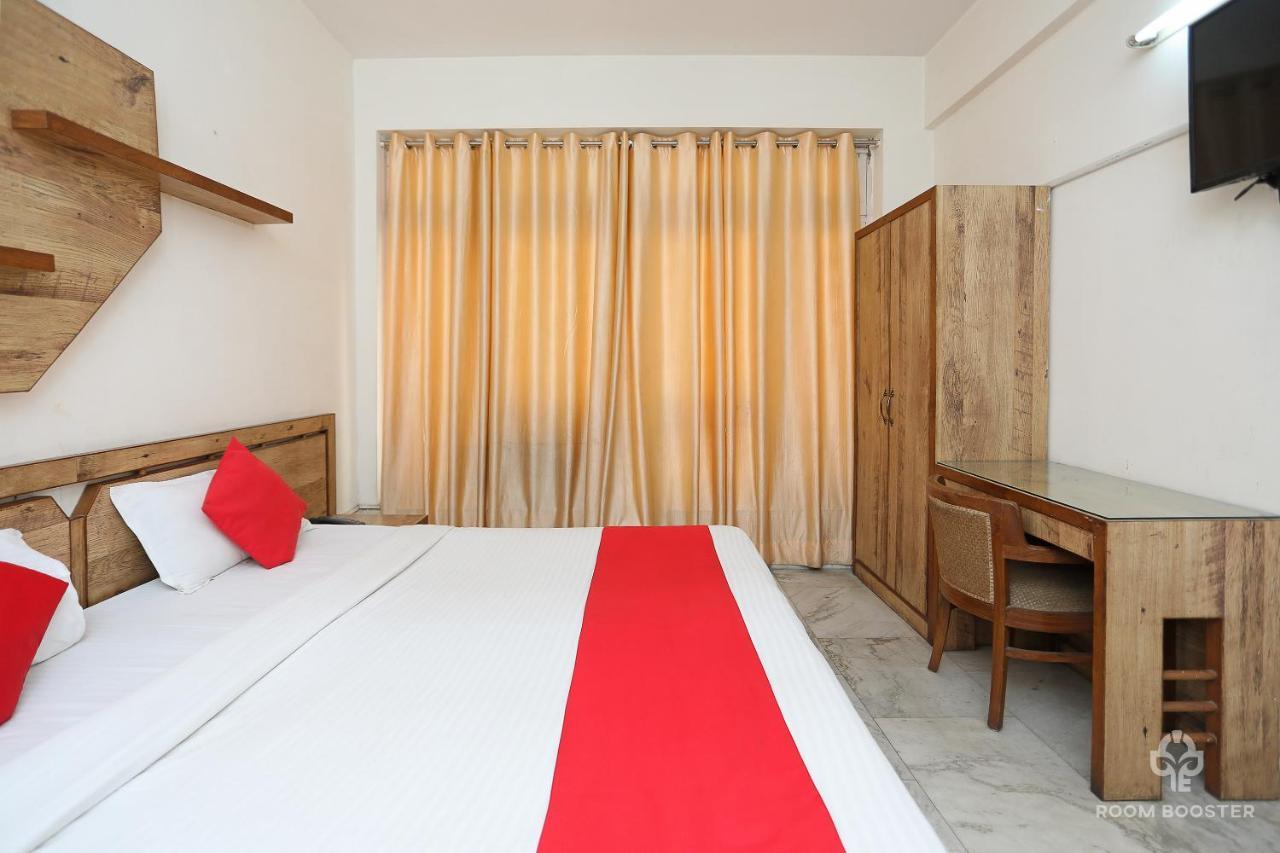 Hotel Inderlok Rishīkesh Exteriör bild